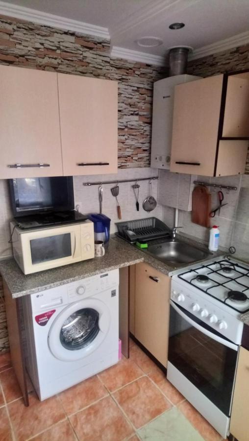 Квартира На Проспекті Uzhhorod Εξωτερικό φωτογραφία