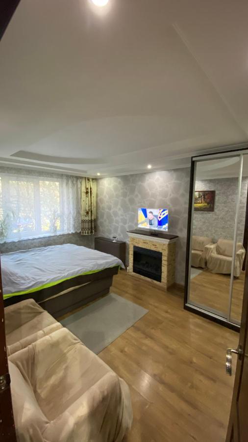 Квартира На Проспекті Uzhhorod Εξωτερικό φωτογραφία